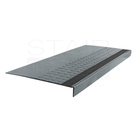 GS780R Rubber Stair Tread with Grit Stripping